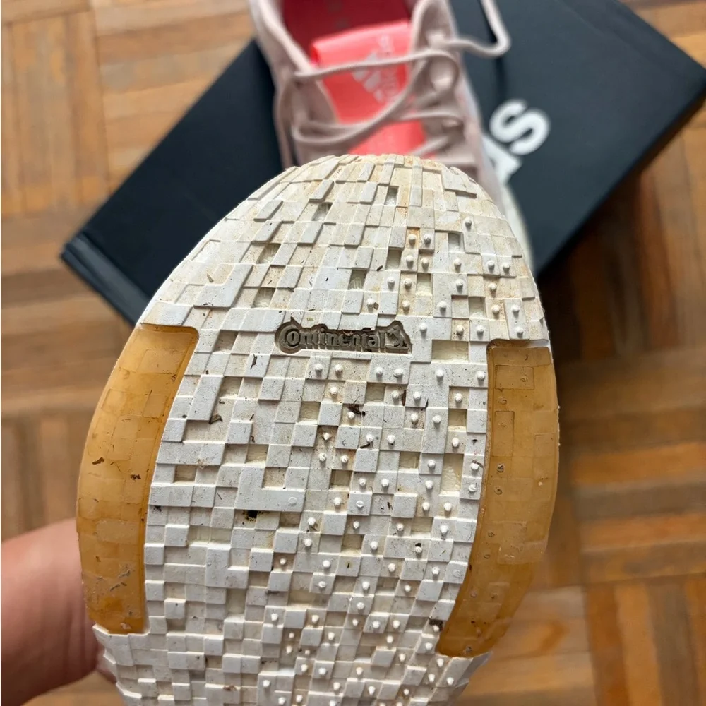 adidas 95% new